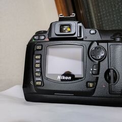 ニコン NIKON D70　ボディー＋バッテリー＋充電器の画像