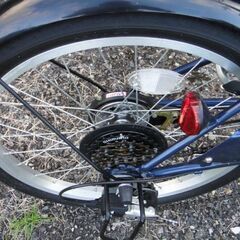 中古６段変速２０インチ折り畳み自転車の画像