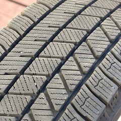 スタッドレスタイヤ　165/65R14 VRX3 の画像