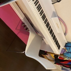 電子ピアノの画像