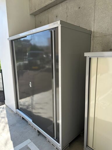 【新品・未使用 】イナバ物置  高さ190ｃｍ