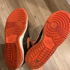 NIKE スニーカー　23センチ　ブラウンの画像