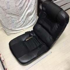 中古ゲーミング座椅子、汚れ、破れあり