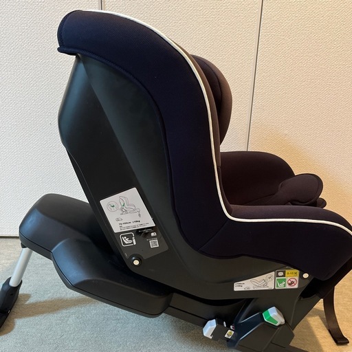 【ほぼ未使用】【超美品】combiチャイルドシート