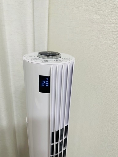 山善/スリムファン/縦型扇風機/リモコン付き/室内温度表示あり/タイマー、首振り可