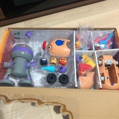 アンパンマン くみたてDIY ノーズパンチでたいけつだ! ねじね...