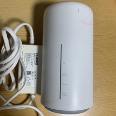 speed WiFi HOME L02＋ACアダプタの画像