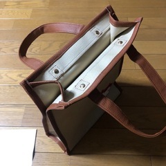 トートバッグ(ベージュ)の画像