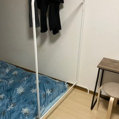 ハンガーラック