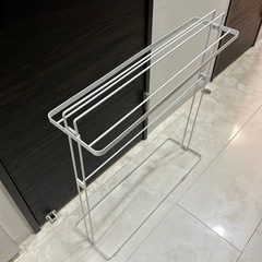 ニトリ　タオルハンガー