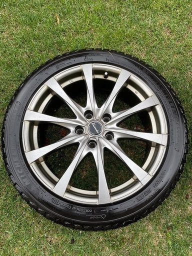 日産ジューク冬タイヤとアルミセット