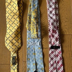 FENDI   ベルサーチ　DAKSネクタイ