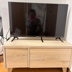 ハイセンス32型テレビ・テレビボード