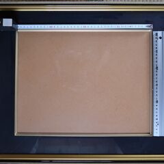 額縁（大）30㎝×40㎝　3個（箱　作品付き）の画像