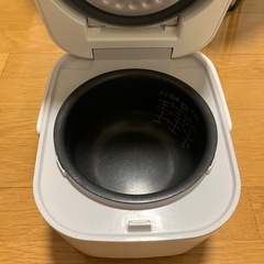 TIGER タイガー 炊飯器 3合の画像