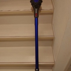 コードレスクリーナー　dyson