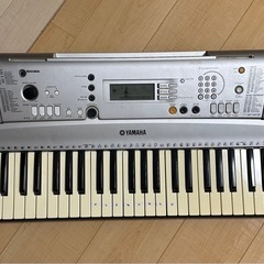 電子ピアノ