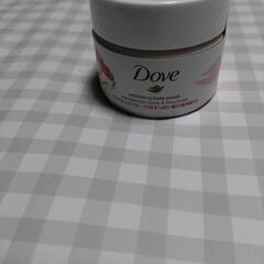 ダヴ　ボディスクラブ　クリーミースクラブ　ザクロとシアバターの甘ずっぱい香り　の画像