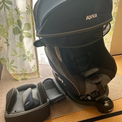 Aprica Cururila R129 アップリカチャイルドシート