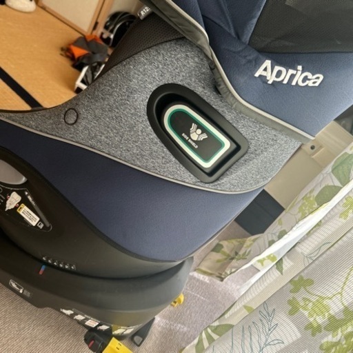 Aprica Cururila R129 アップリカチャイルドシート
