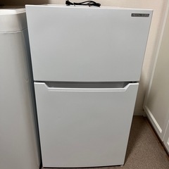 2023年製87L小型冷蔵庫
の画像