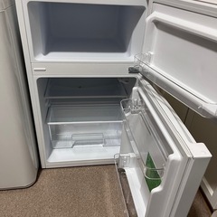 2023年製87L小型冷蔵庫
の画像