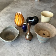 色んな花瓶を差し上げます