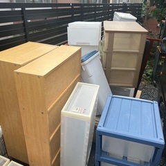 収納家具　大量