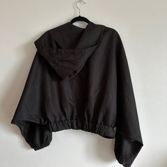 【無料】アウター、ウィンドブレーカーの画像