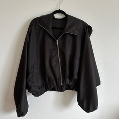 【無料】アウター、ウィンドブレーカー