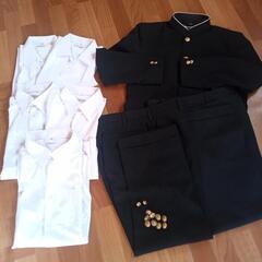学生服