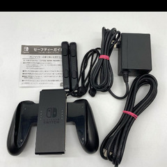 Switch 本体　付属品完備の画像