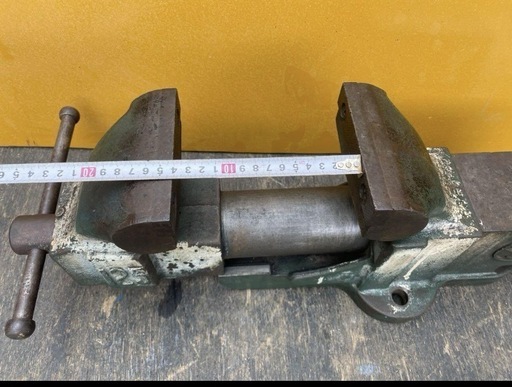 ナベヤ 万力 型番125 金属製  バイス