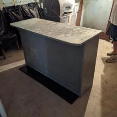 カウンターテーブル グレ メーカー不明の画像