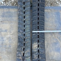 200mmx70mmx34ブリジストンB-2,ゴムクローラ千葉県我孫子市湖北台から引き取り限定出品の画像