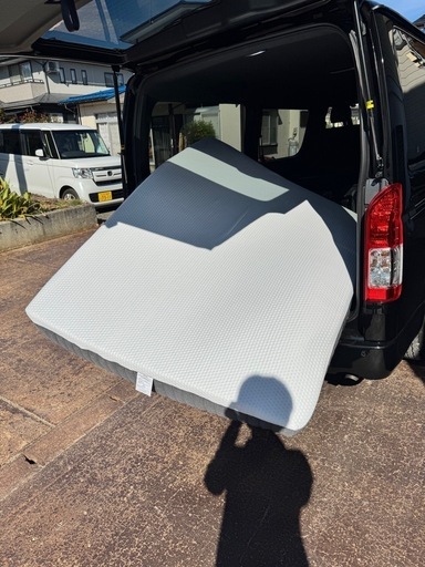 使用歴短　ダブルサイズマットレス