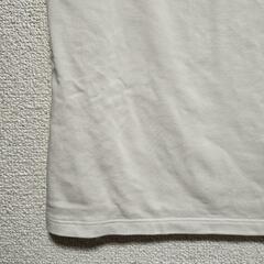 UNIQLO Tシャツの画像