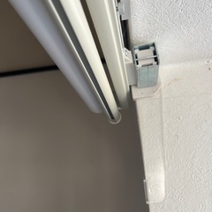突っ張り式ロールカーテン