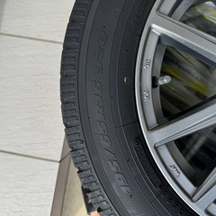 冬タイヤ　スタッドレス　4本セット　16インチの画像