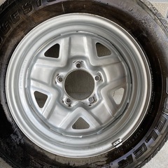 ジムニー純正ホイールバリ山タイヤの画像