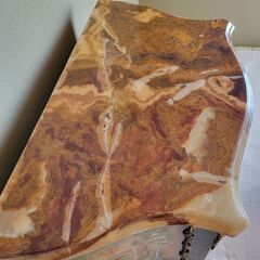 アンティーク調　サイドテーブル（破損）の画像