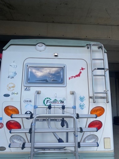 キャンピングカー
