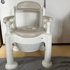 ポータブルトイレ