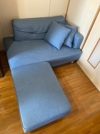 ニトリの2人掛けソファ　(現金払いでお願いします)