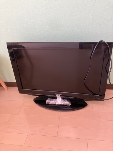 東芝　REGZA 18インチ