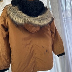 branshesジャンパーの画像