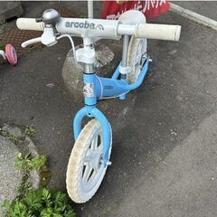 arcoba アルコバ キックバイク ブレーキ付き 水色 プリズムブルー ファーストバイク 12インチ 自転車練習 子供用 キッズバイク 札幌市白石区 白石店 の画像