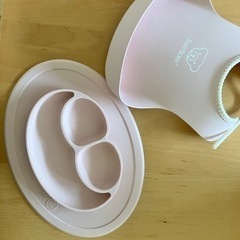 お食事スタイ　ベビービョルン　スタイ　離乳食　食器