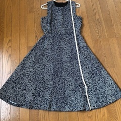 ZARAワンピース　Lサイズ