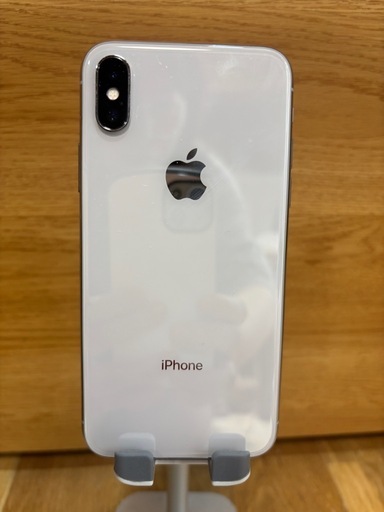 ａｕとUQ仕様専用　iPhoneX 64G (訳あり)  取引３日間限定